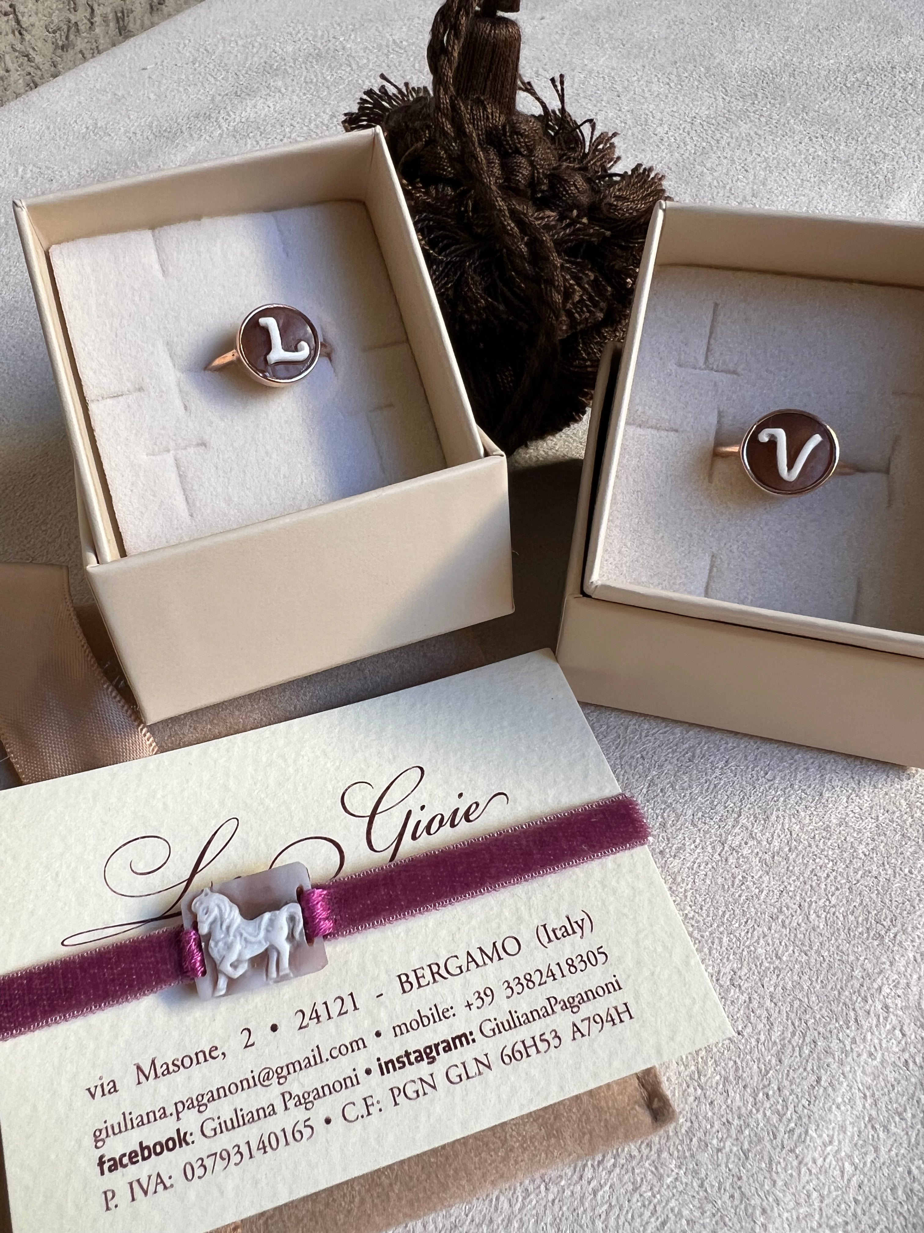 Anello cammeo tondo
